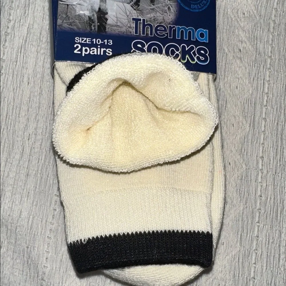 Therma SOCKS stay warm